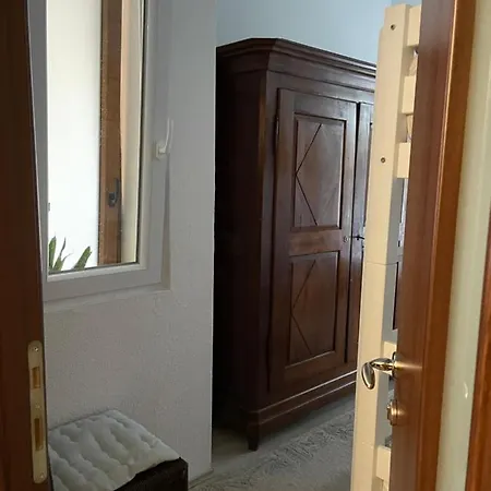 Bernstein Apartment