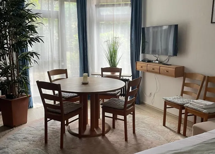 Bernstein Διαμέρισμα