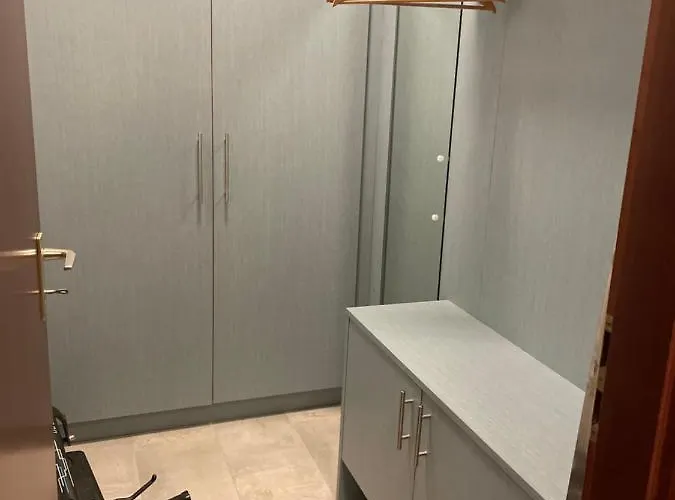 דירה Bernstein *